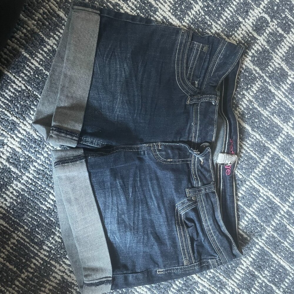 Refuge Cuffed Denim Shorts – Size 0,